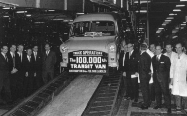 Ford Transit - 100.000 sztuk