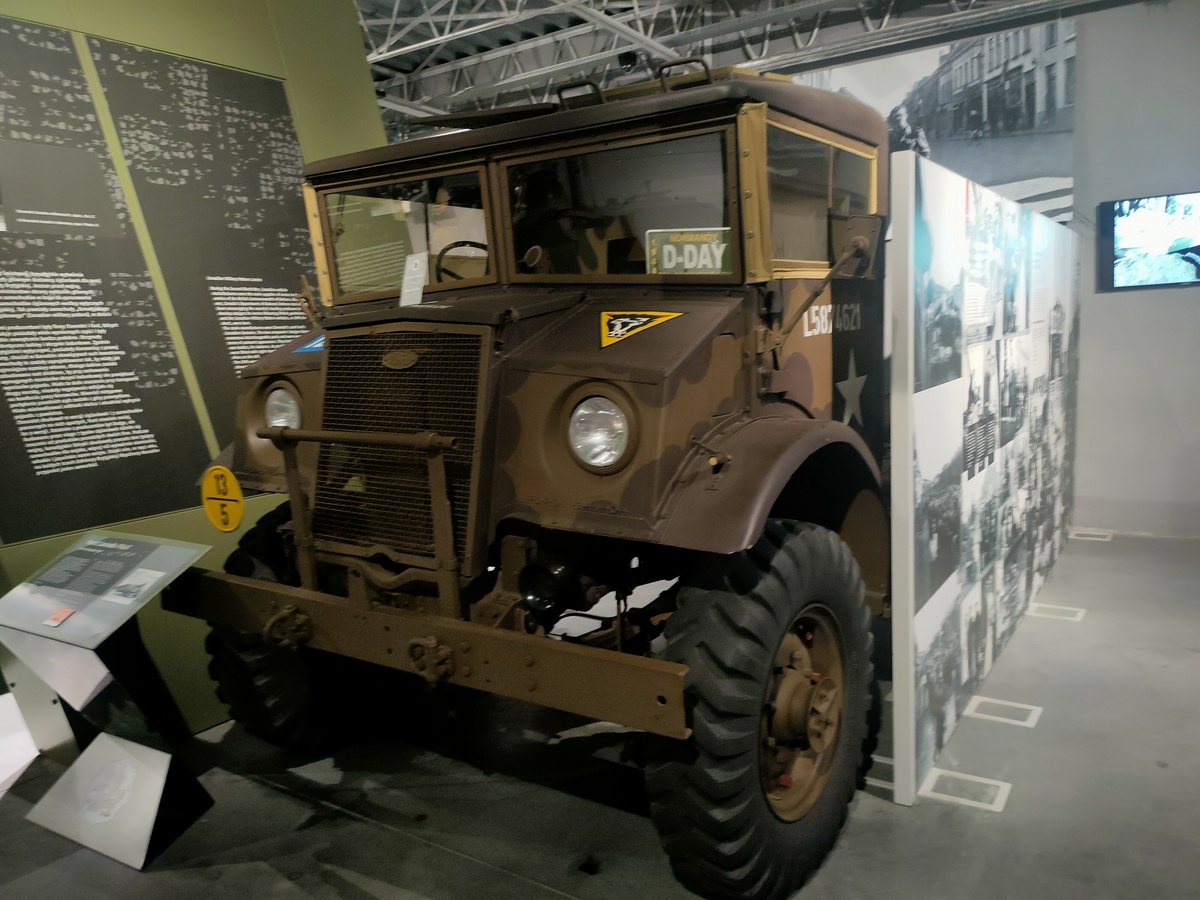 Ford Grana... Canada